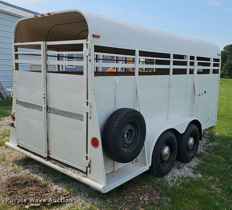 image for item EJ5750 1990 Chaparrel Stock Trailer  livestock trailer