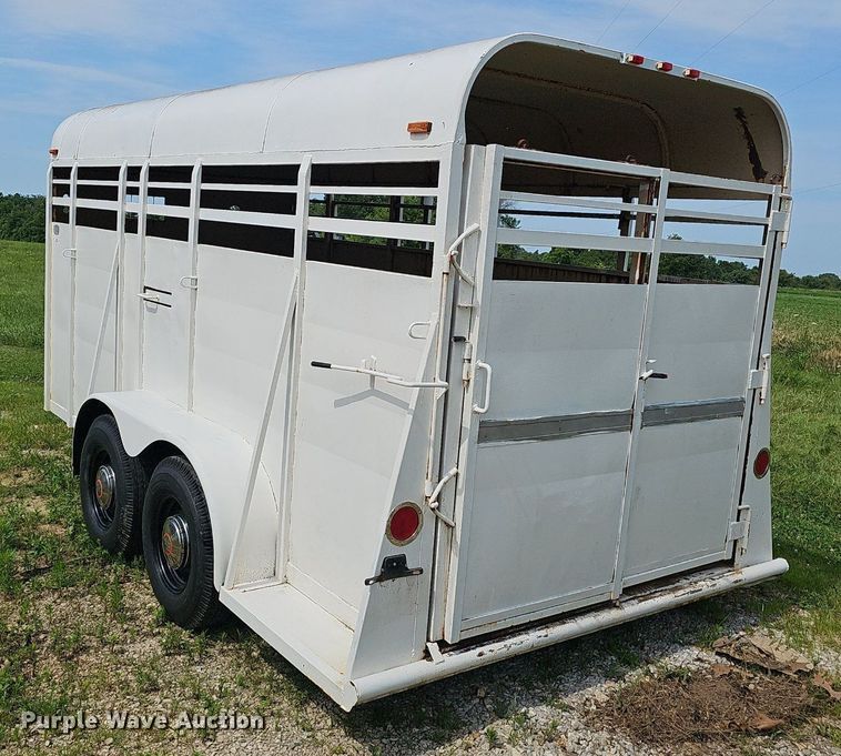 image for item EJ5750 1990 Chaparrel Stock Trailer  livestock trailer