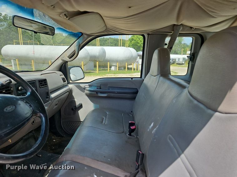 image for item EJ5755 1999 Ford F250 Super Duty SuperCab utility bed pickup truck