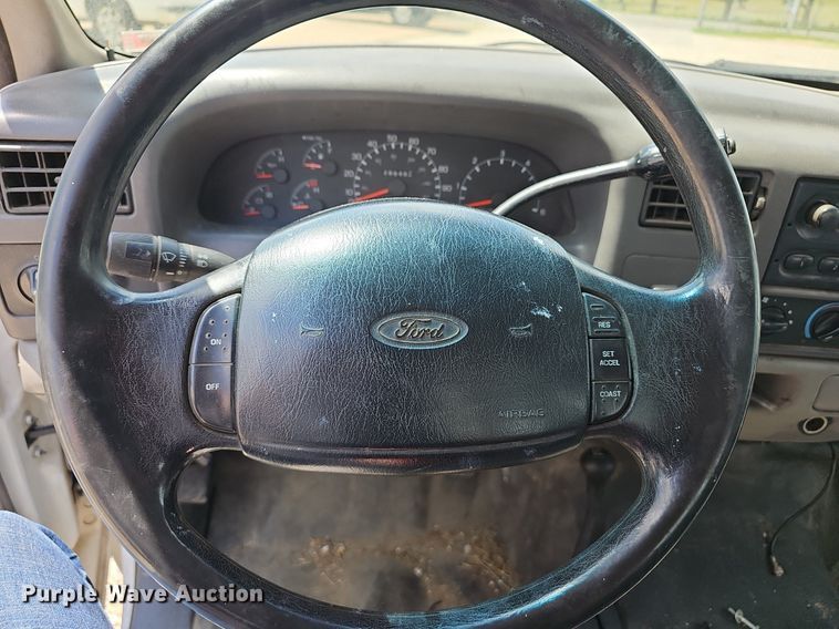 image for item EJ5755 1999 Ford F250 Super Duty SuperCab utility bed pickup truck