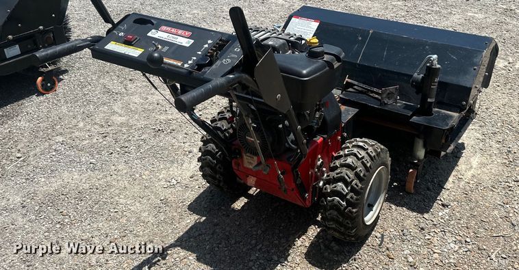 image for item EJ7020 Gravely  936 PB broom