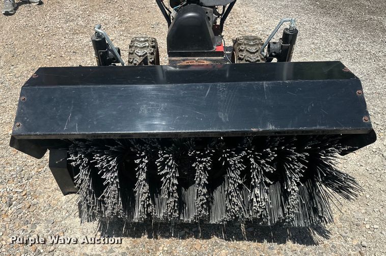 image for item EJ7020 Gravely  936 PB broom