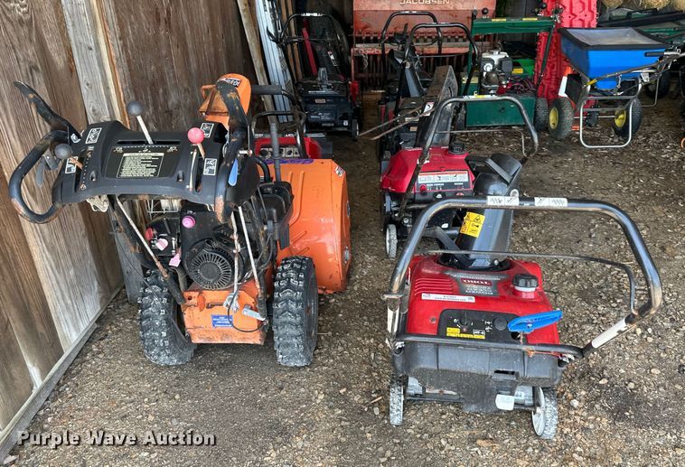 image for item EJ7021 (7) snow blowers 