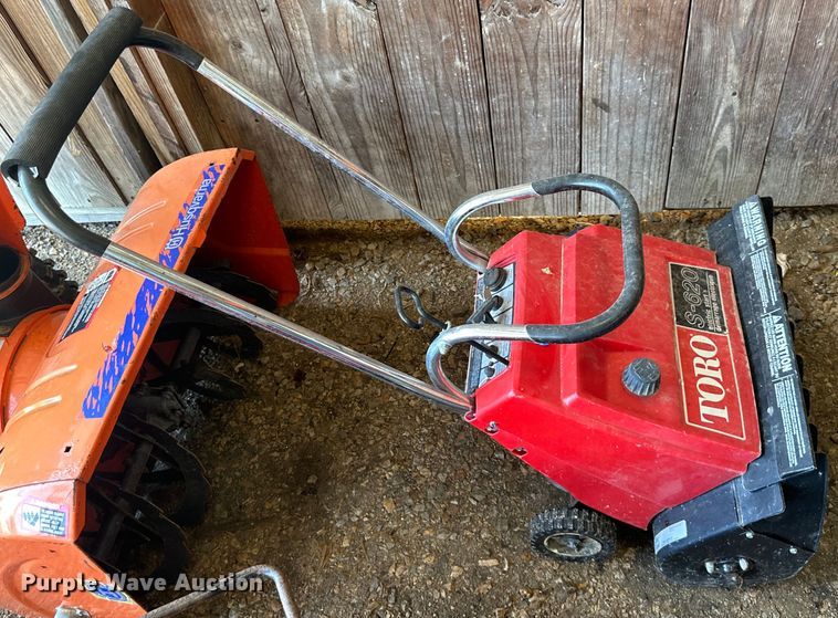 image for item EJ7021 (7) snow blowers 