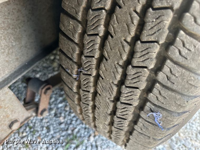 image for item EJ7024 2010 Freedom enclosed cargo trailer