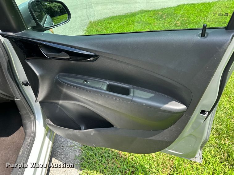 image for item EJ7053 2017 Chevrolet Spark LT 