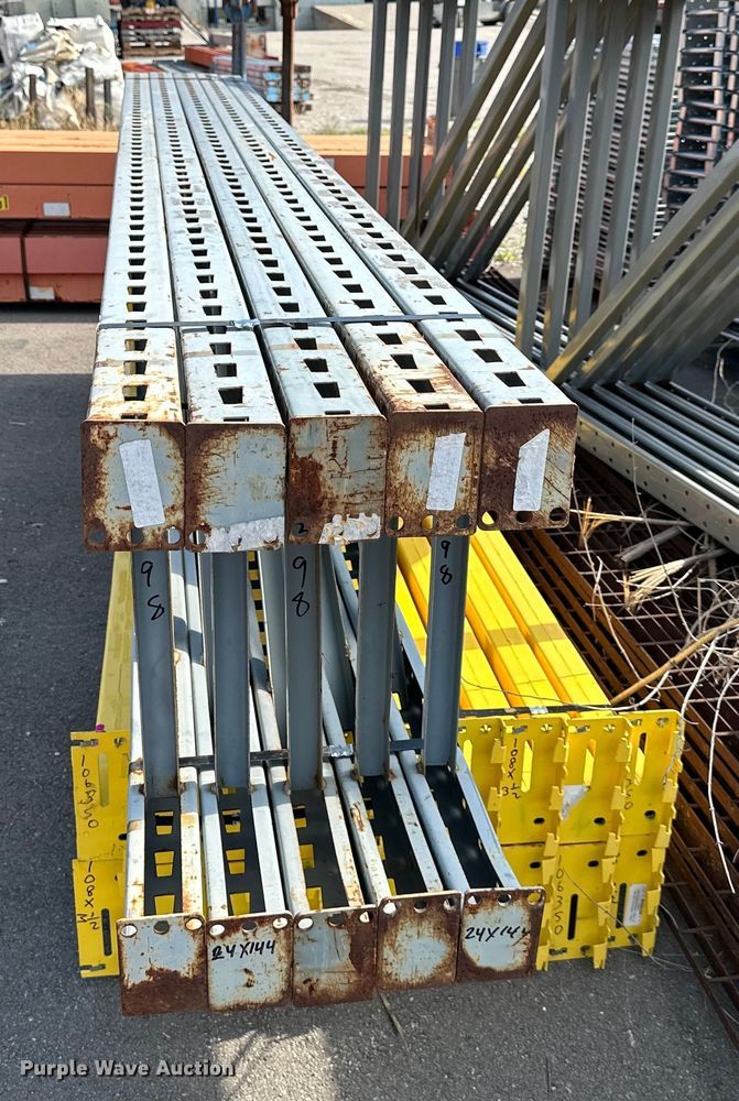 image for item EJ7070 Keystone  pallet racking 