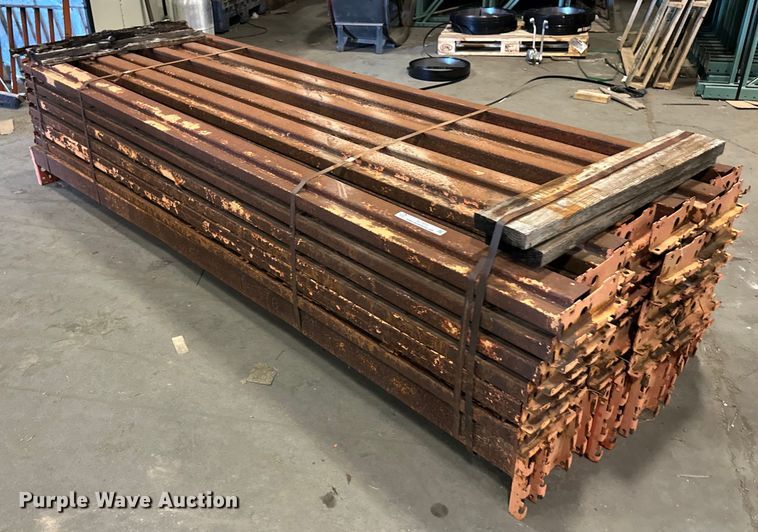 image for item EJ7071 Keystone  pallet racking