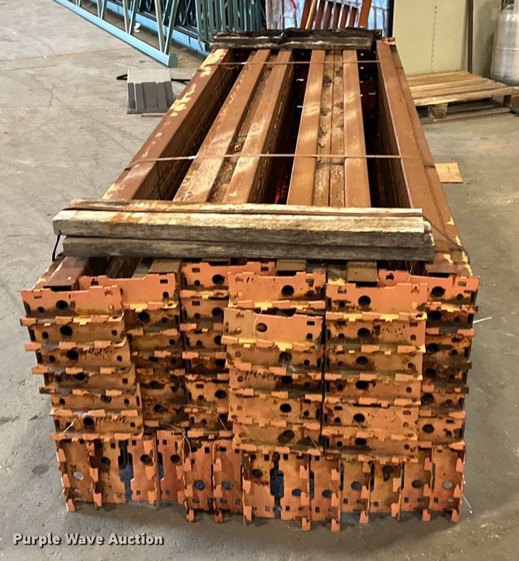 image for item EJ7071 Keystone  pallet racking