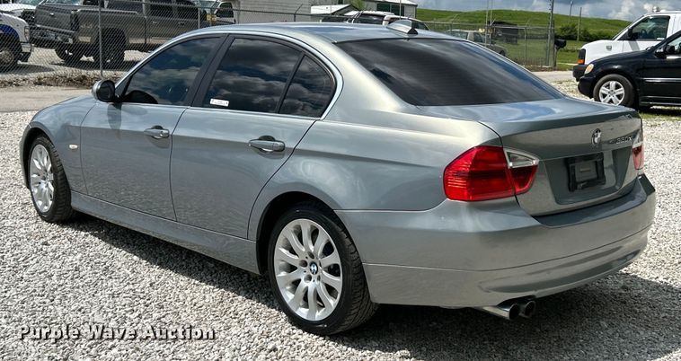 image for item EK4668 2006 BMW 330XI 