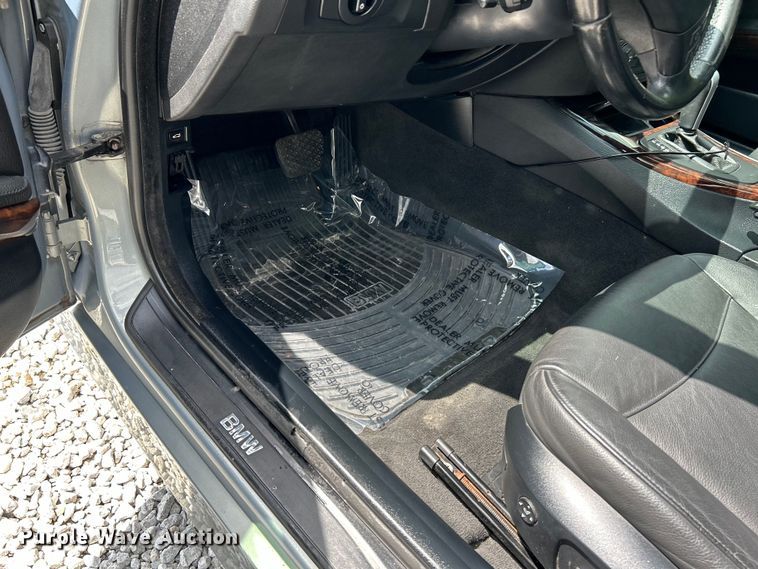 image for item EK4668 2006 BMW 330XI 