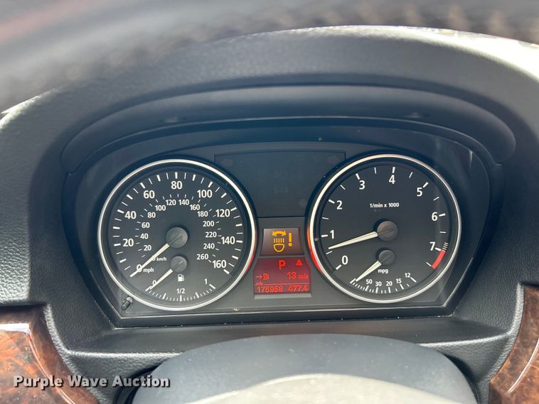 image for item EK4668 2006 BMW 330XI 