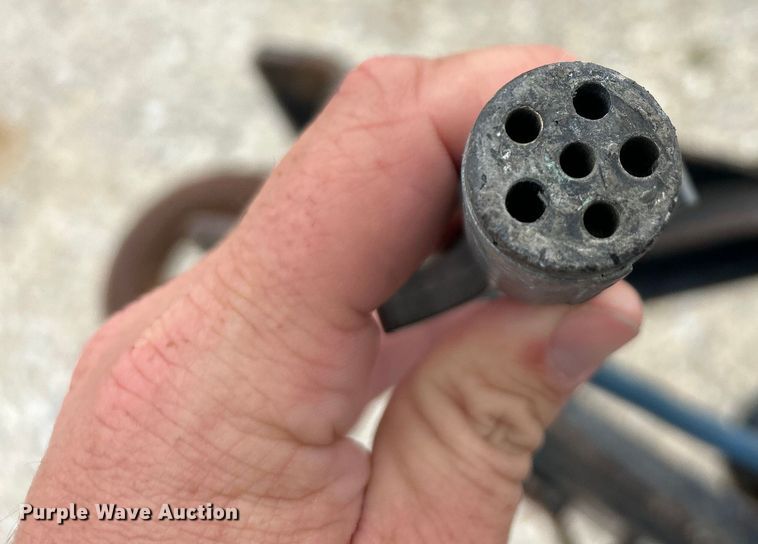 image for item EK4887 2011 Trailerman CTT7617N14 tilt deck equipment trailer