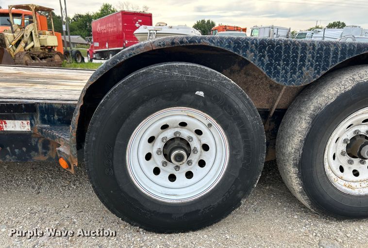 image for item EK4887 2011 Trailerman CTT7617N14 tilt deck equipment trailer