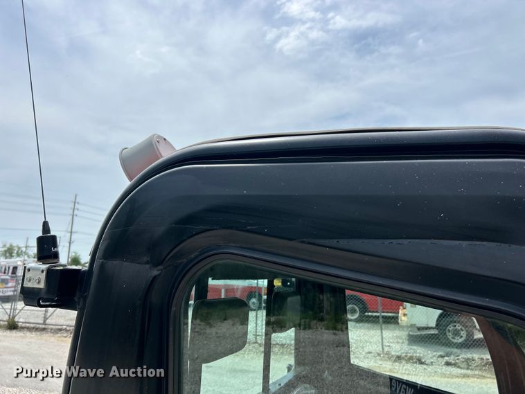 image for item EK4890 2018 Kubota  RTV-X1100C utility vehicle