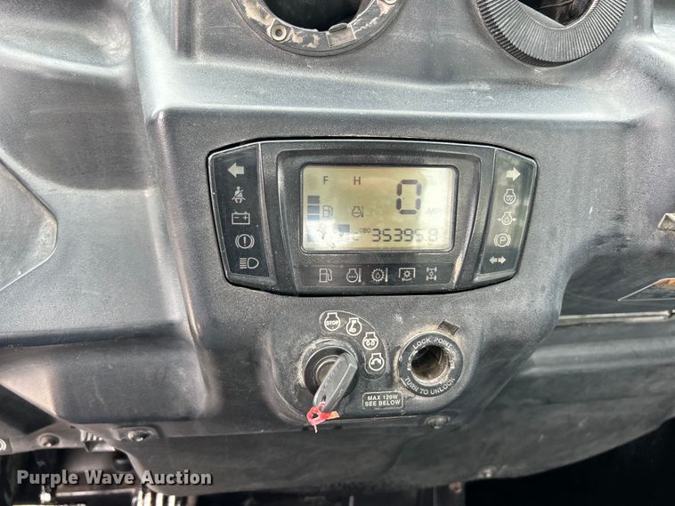 image for item EK4890 2018 Kubota  RTV-X1100C utility vehicle