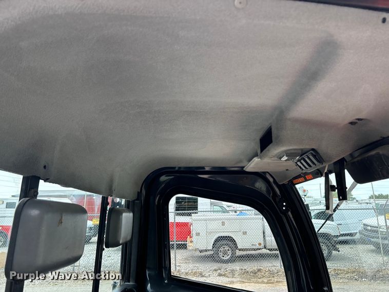 image for item EK4890 2018 Kubota  RTV-X1100C utility vehicle