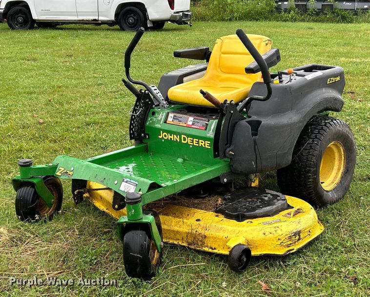 image for item EK4899 2009 John Deere  Z425 ZTR lawn mower