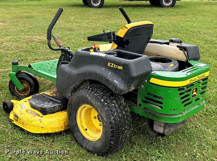 image for item EK4899 2009 John Deere  Z425 ZTR lawn mower