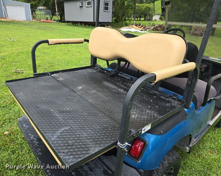 image for item EK6227 Yamaha golf cart