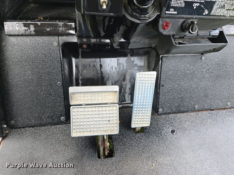 image for item EK6227 Yamaha golf cart