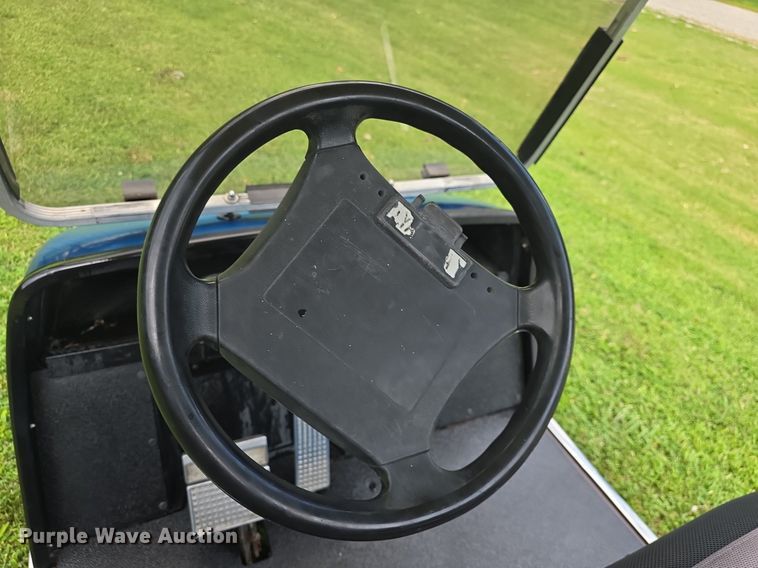 image for item EK6227 Yamaha golf cart