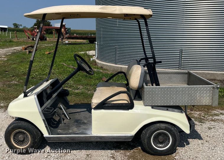 image for item EK8791 2002 Club Car golf cart