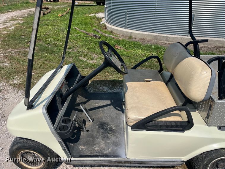 image for item EK8791 2002 Club Car golf cart