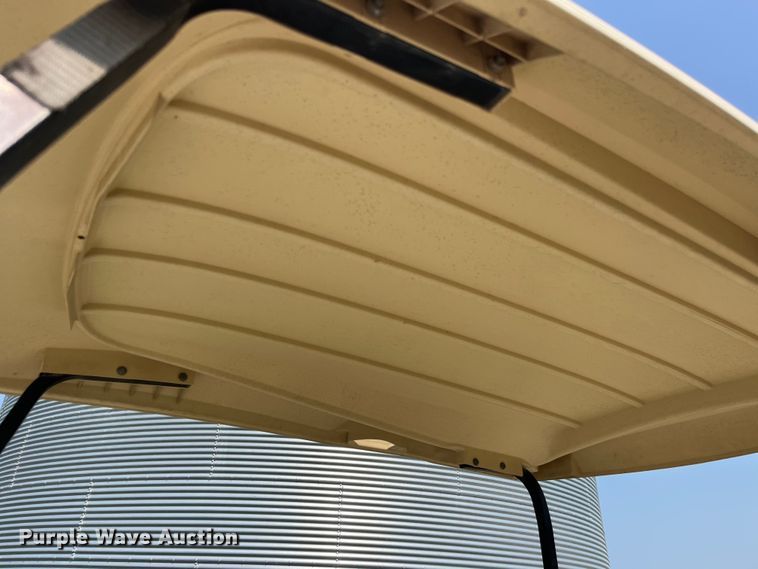 image for item EK8791 2002 Club Car golf cart