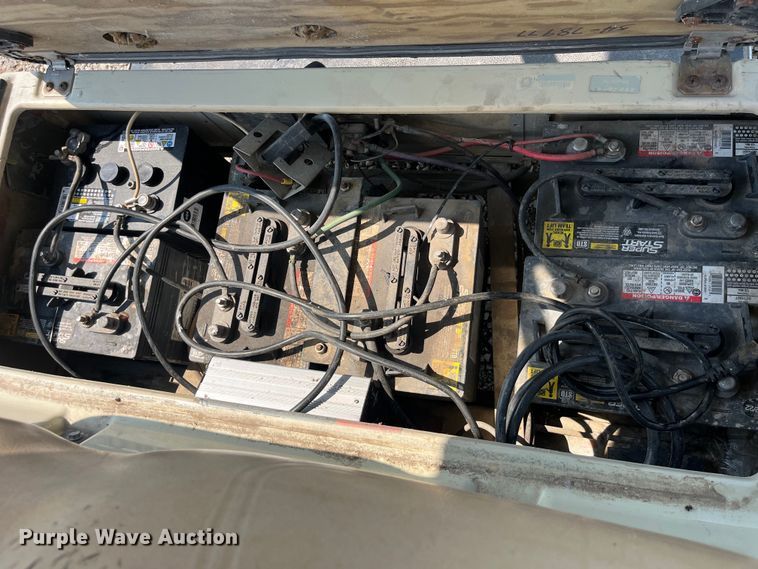 image for item EK8791 2002 Club Car golf cart