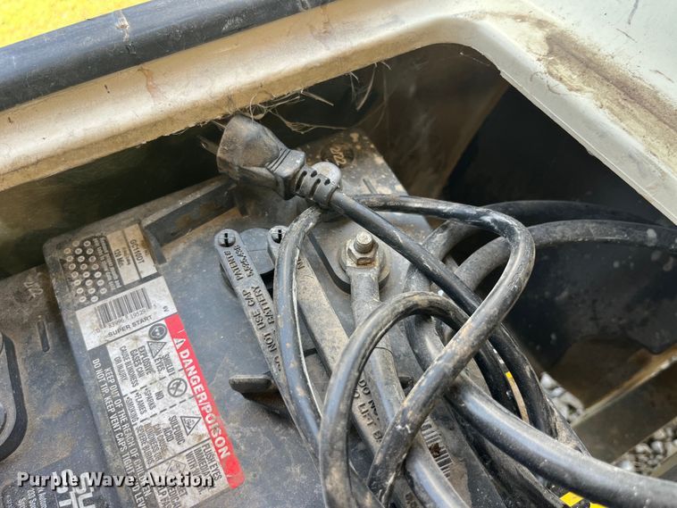 image for item EK8791 2002 Club Car golf cart