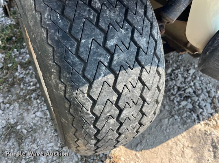 image for item EK8791 2002 Club Car golf cart