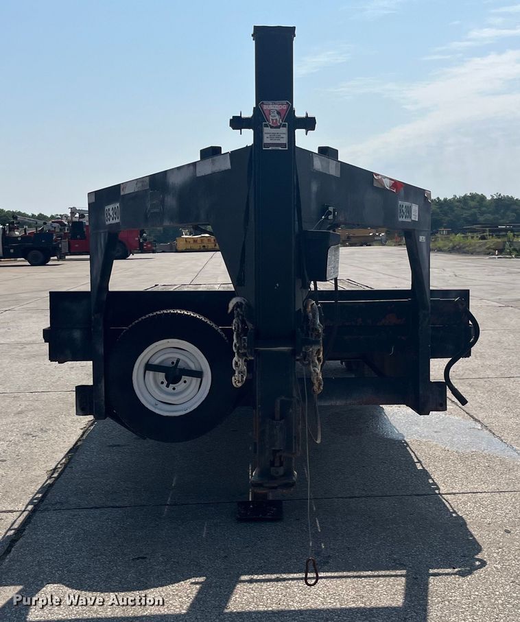 image for item EK8801 1976 Hale Equipment trailer