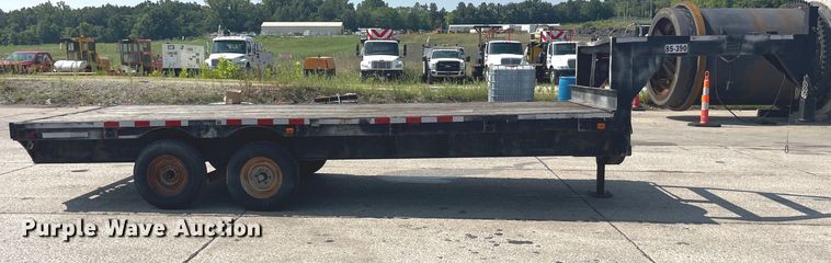 image for item EK8801 1976 Hale Equipment trailer