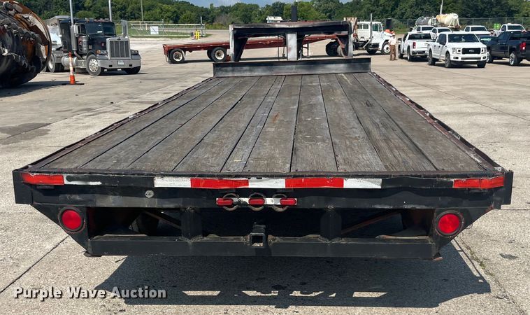image for item EK8801 1976 Hale Equipment trailer