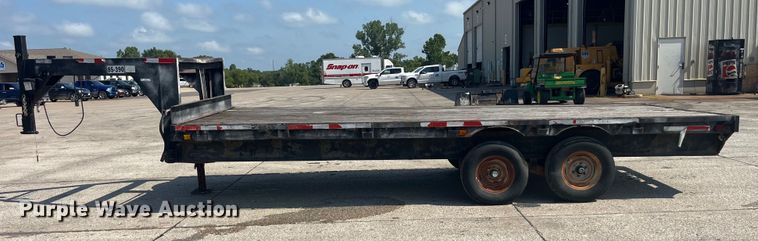 image for item EK8801 1976 Hale Equipment trailer