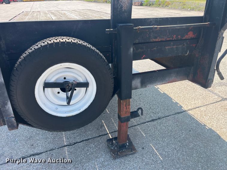 image for item EK8801 1976 Hale Equipment trailer