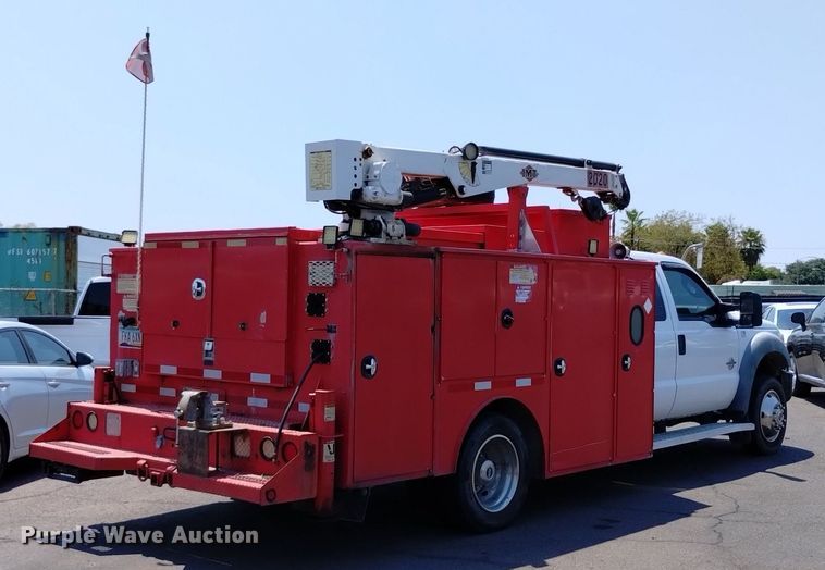 image for item LO9032 2011 Ford F550 Super Duty XL utility / service truck