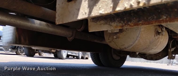 image for item LO9032 2011 Ford F550 Super Duty XL utility / service truck