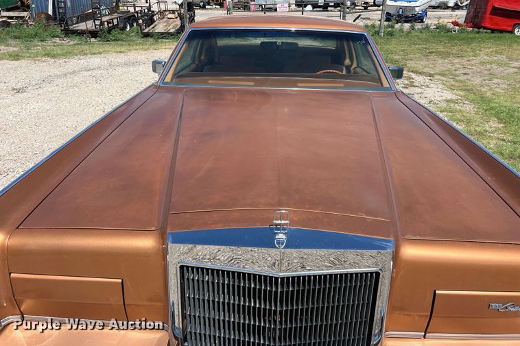 image for item LV9014 1978 Lincoln Continental coupe