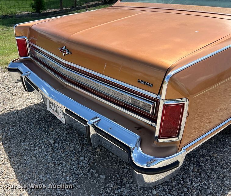 image for item LV9014 1978 Lincoln Continental coupe