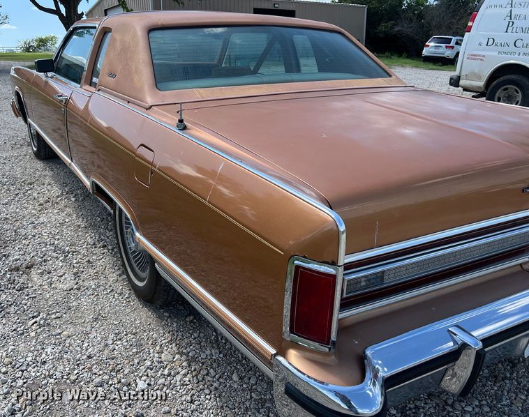 image for item LV9014 1978 Lincoln Continental coupe