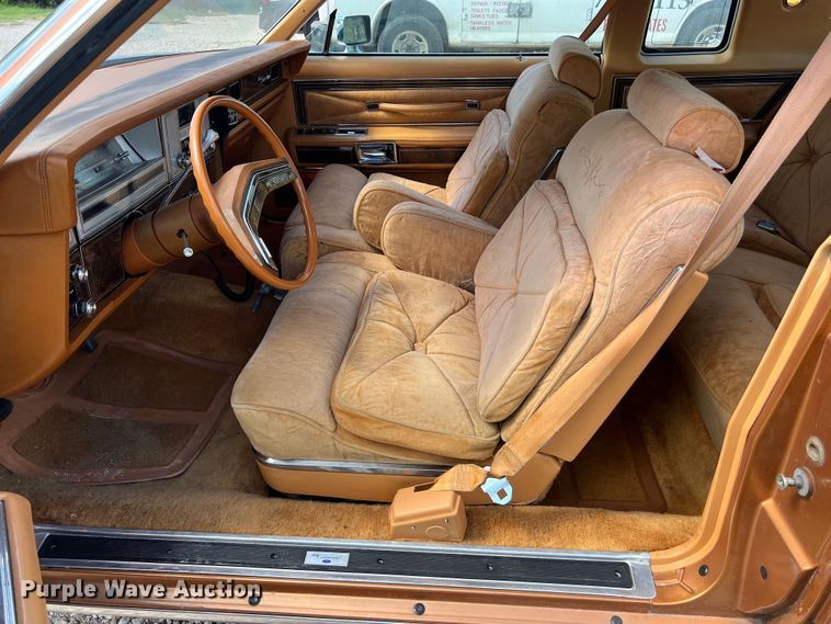 image for item LV9014 1978 Lincoln Continental coupe