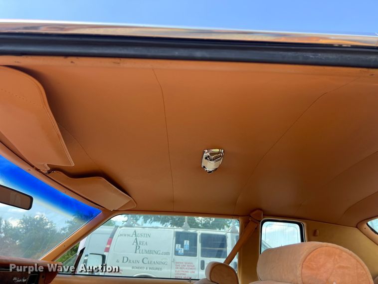 image for item LV9014 1978 Lincoln Continental coupe