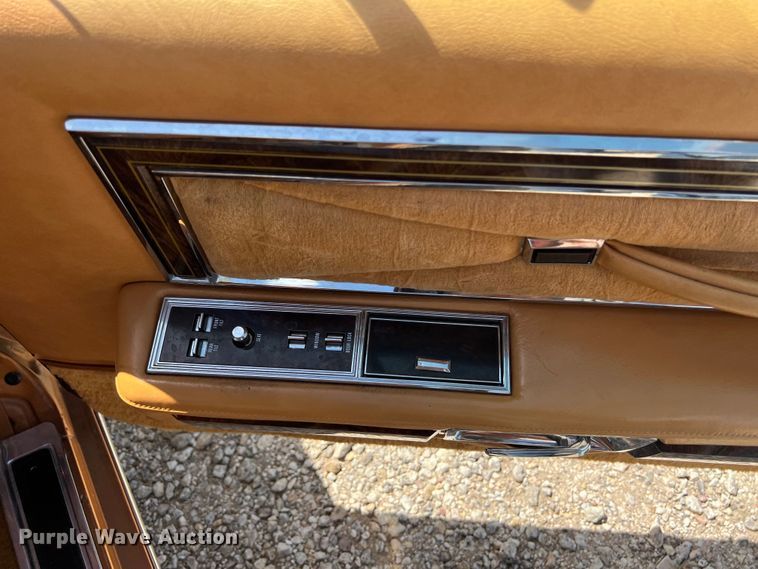 image for item LV9014 1978 Lincoln Continental coupe