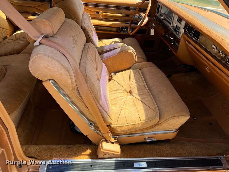 image for item LV9014 1978 Lincoln Continental coupe