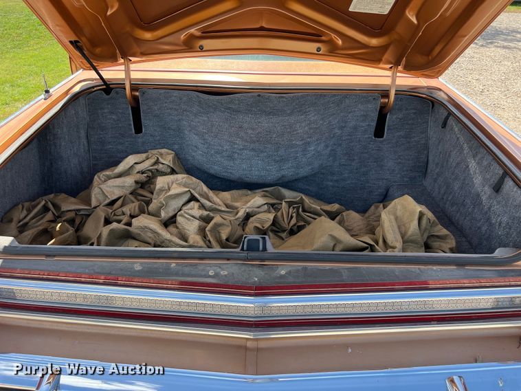 image for item LV9014 1978 Lincoln Continental coupe