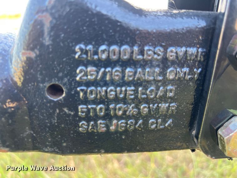 image for item LV9017 2021 PJ Trailer Mfg Co. Deckover F8282 equipment trailer