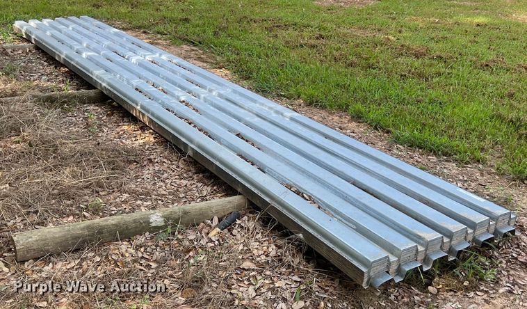 image for item LV9023 Approximately 22 sheets of 20' L x 36