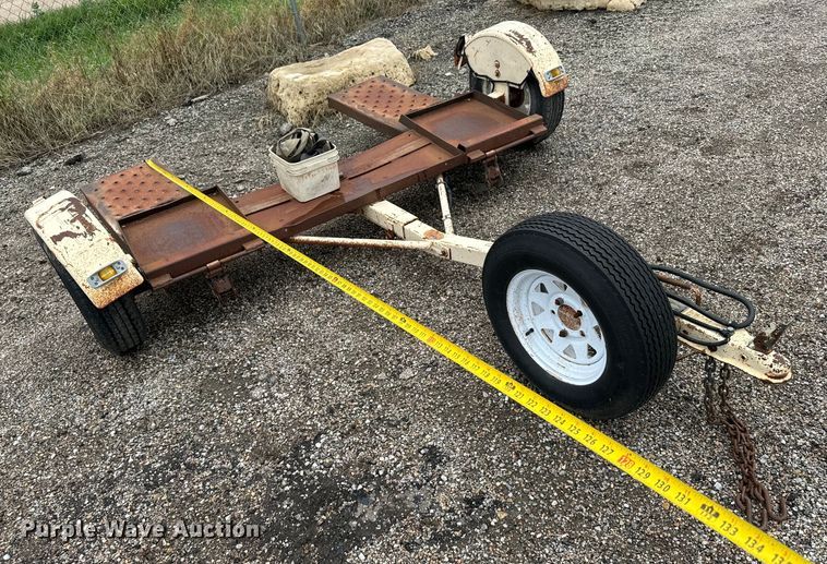 image for item MU9935 1999 Master Tow car dolly